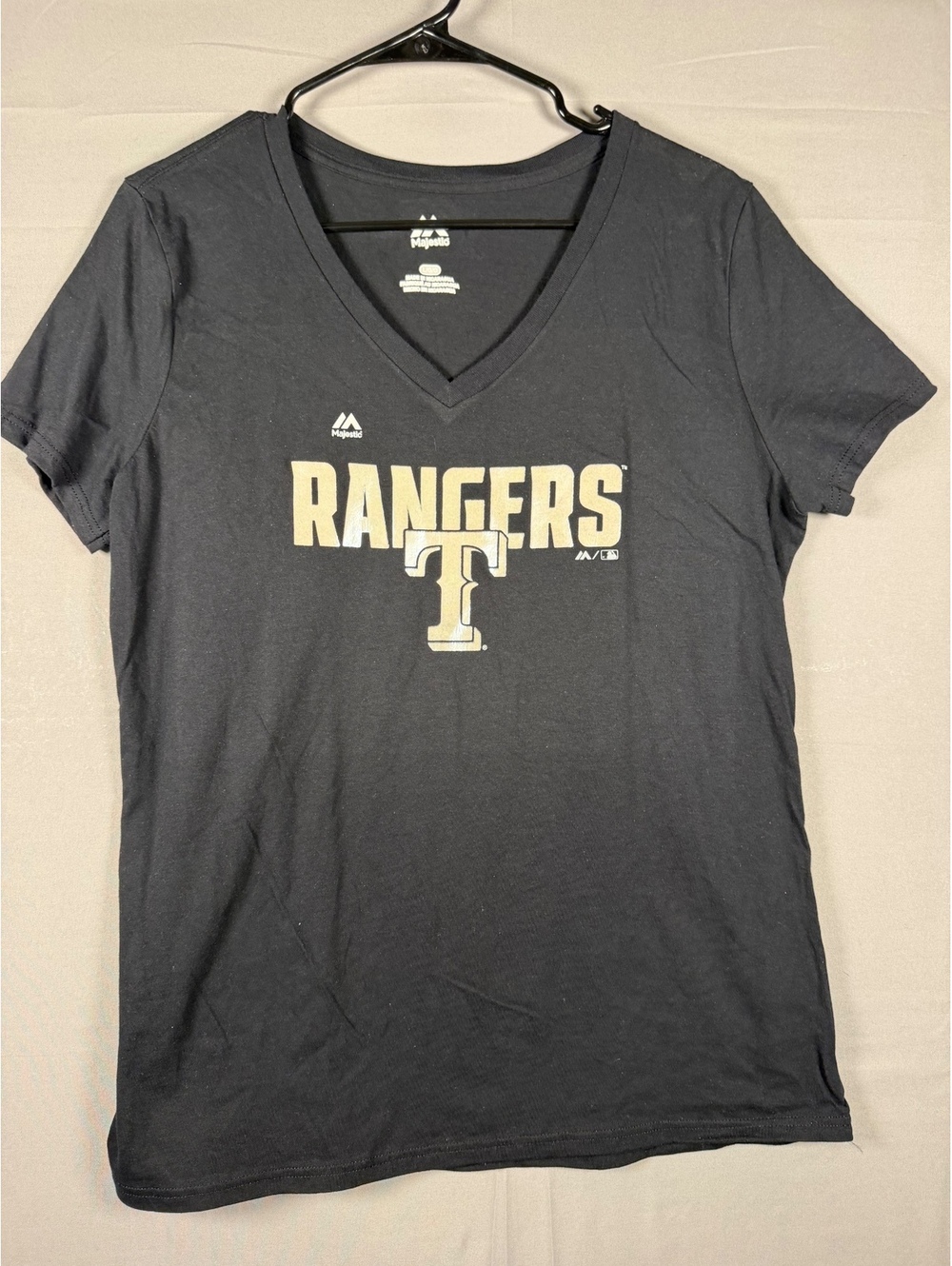 Majestic Texas Rangers Black V-Neck T-Shirt, Size Large, 100% Cotton